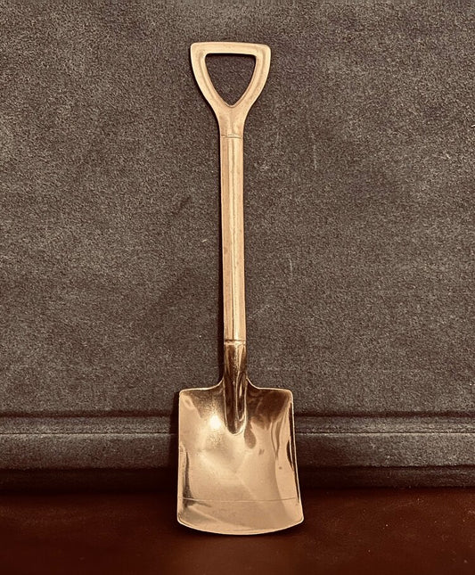 The Tea Shovel